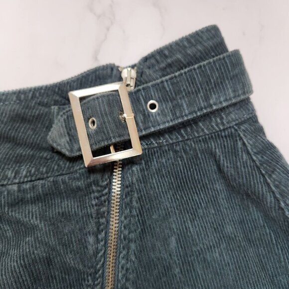 Urban Outfitters Harmony Green Corduroy Mini Skirt Preppy Goth Women's M - Picture 5 of 9